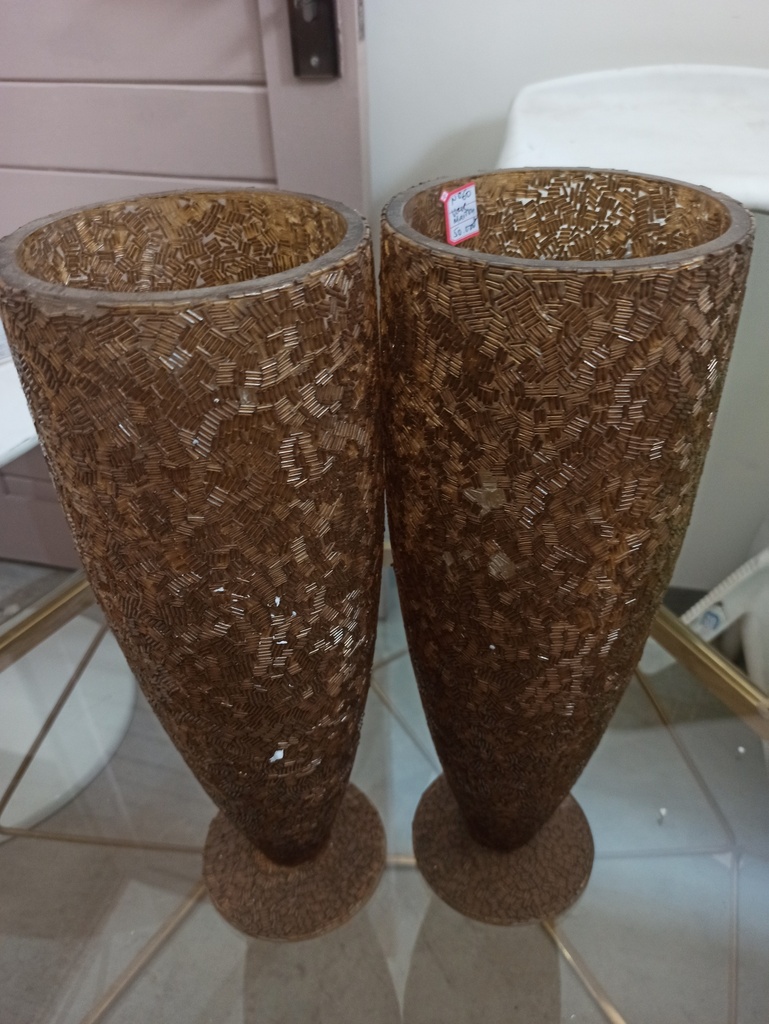 Vase doré
