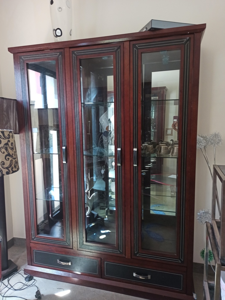 Vaisselier 3 portes Marron